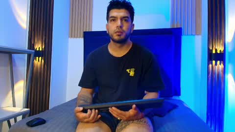 Snapshot of kyro_blaze chatting on May 27, 2026, 10:56 am Kyro Blaze online show from May 27, 2026, 10:56 am