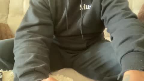 kzen37313 online show from March 23, 2026, 9:08 pm