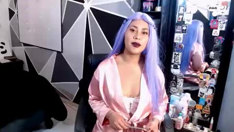 l0lavelvet online show from June 10, 2026, 8:19 pm