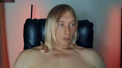 Snapshot of l_adonis_l chatting on June 18, 2026, 7:19 am Adonis online show from June 18, 2026, 7:19 am