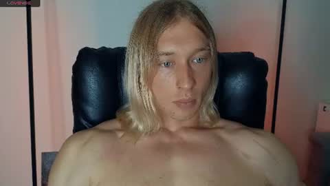 Snapshot of l_adonis_l chatting on June 30, 2026, 8:15 am Adonis online show from June 30, 2026, 8:15 am