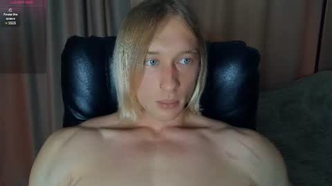 Snapshot of l_adonis_l chatting on July 25, 2026, 9:29 am Adonis online show from July 25, 2026, 9:29 am