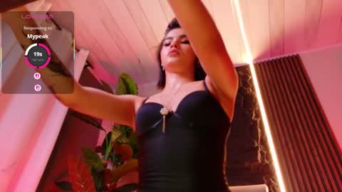 Snapshot of la_diabla_111_ chatting on September 15, 2025, 7:47 pm Karime online show from September 15, 2025, 7:47 pm
