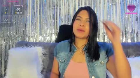 Victoria  online show from November 12, 2025, 12:27 pm