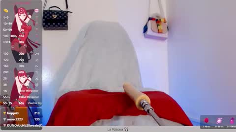 Snapshot of la_ratona_1 chatting on March 15, 2026, 11:05 am AriSaray online show from March 15, 2026, 11:05 am