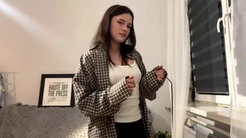 Emma online show from May 15, 2026, 9:11 pm