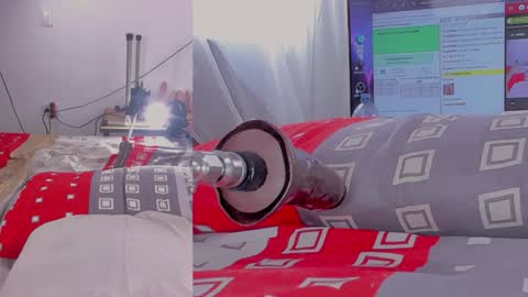 Snapshot of lacii_lost chatting on December 12, 2024, 12:16 am LACI LOST online show from December 12, 2024, 12:16 am