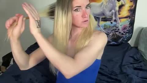 Snapshot of lacy8vankort chatting on May 18, 2026, 9:31 pm Lacy8Vankort online show from May 18, 2026, 9:31 pm