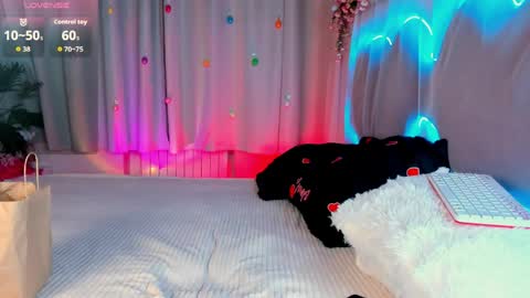 Lada online show from April 9, 2026, 5:29 am