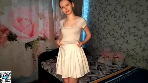 Snapshot of ladawnloser chatting on May 26, 2026, 11:56 pm Lada online show from May 26, 2026, 11:56 pm