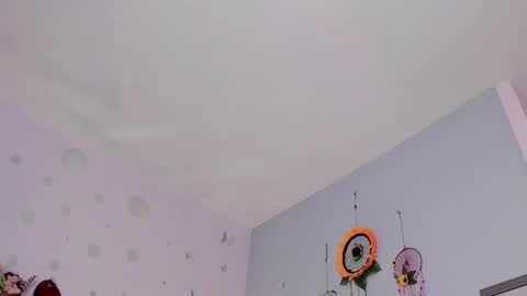 Snapshot of ladenandjuan chatting on December 8, 2024, 9:35 am Laden And Juan online show from December 8, 2024, 9:35 am