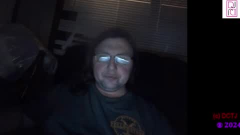 Snapshot of lady_delilah_ts chatting on January 1, 2025, 7:20 am Delilah-Catherine online show from January 1, 2025, 7:20 am