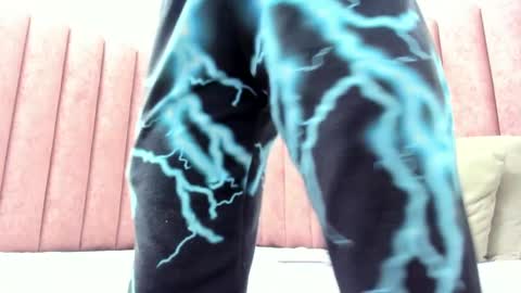 Lady godss online show from December 17, 2024, 4:12 am