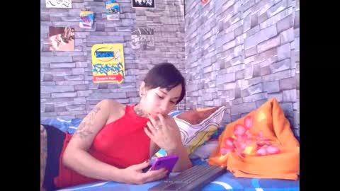 Lady godss online show from December 17, 2025, 9:32 pm