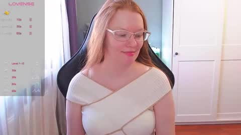 Snapshot of lady_inari chatting on February 23, 2026, 12:13 pm Angelika online show from February 23, 2026, 12:13 pm