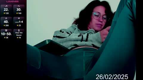 Snapshot of lady_jhana chatting on February 26, 2025, 12:58 pm Jhana online show from February 26, 2025, 12:58 pm