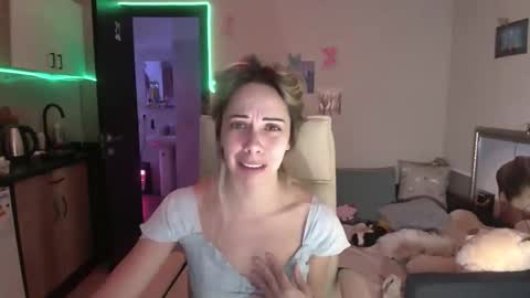 Snapshot of lady_smile69 chatting on November 15, 2025, 3:26 am lady_smile69 online show from November 15, 2025, 3:26 am