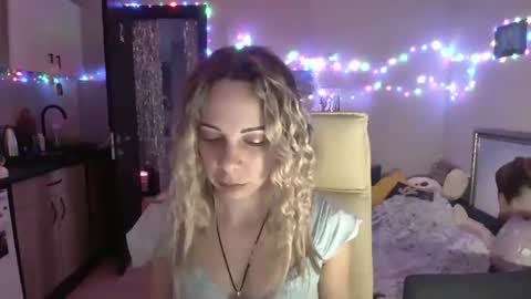 Snapshot of lady_smile69 chatting on January 17, 2026, 2:27 am lady_smile69 online show from January 17, 2026, 2:27 am