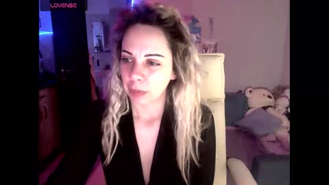 Snapshot of lady_smile69 chatting on February 1, 2026, 3:38 am lady_smile69 online show from February 1, 2026, 3:38 am