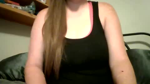 Snapshot of ladyarsenic chatting on September 21, 2025, 12:40 pm Just at the office alone with my boobs out online show from September 21, 2025, 12:40 pm