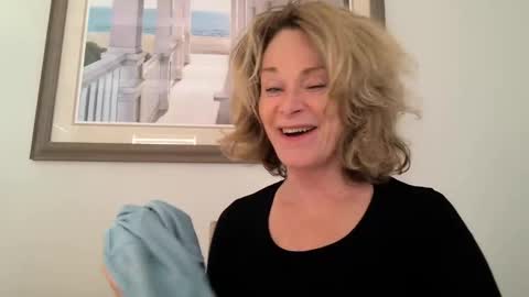 Snapshot of ladybabs chatting on November 17, 2025, 7:08 pm Ladybabs online show from November 17, 2025, 7:08 pm