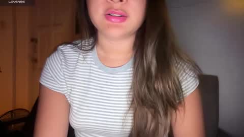 Snapshot of ladybird21 chatting on December 1, 2025, 7:02 am Aria online show from December 1, 2025, 7:02 am