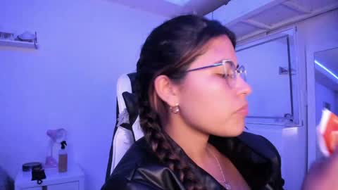  Lady  online show from May 29, 2026, 2:53 am