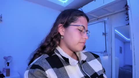  Lady  online show from May 31, 2026, 1:58 am