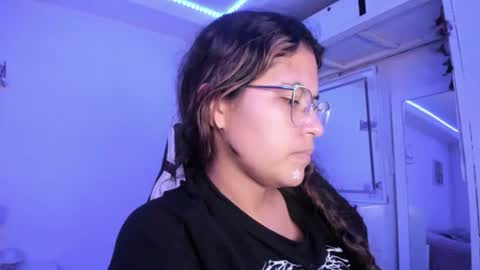  Lady  online show from June 27, 2026, 12:22 pm