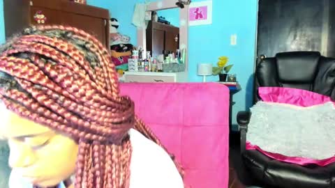 Snapshot of ladydanniela chatting on December 4, 2024, 10:08 pm leidy daniela online show from December 4, 2024, 10:08 pm