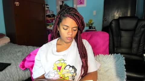 Snapshot of ladydanniela chatting on December 5, 2024, 1:14 am leidy daniela online show from December 5, 2024, 1:14 am