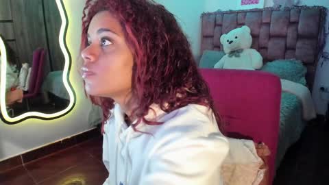 Snapshot of ladydanniela chatting on February 18, 2025, 9:32 am leidy daniela online show from February 18, 2025, 9:32 am