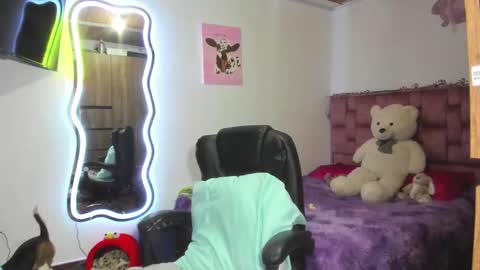 Snapshot of ladydanniela chatting on February 8, 2026, 8:29 am leidy daniela online show from February 8, 2026, 8:29 am