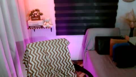 Snapshot of ladyfox_95 chatting on February 28, 2026, 3:02 pm ask me online show from February 28, 2026, 3:02 pm