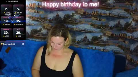 Snapshot of ladylucky_ chatting on September 11, 2025, 3:06 am ladylucky_ online show from September 11, 2025, 3:06 am