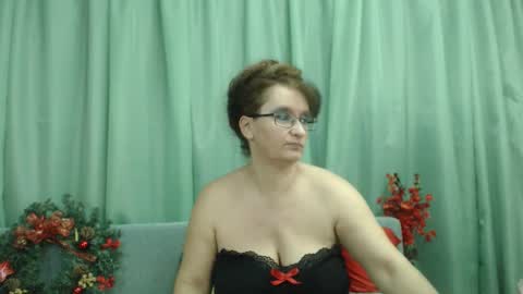 Snapshot of ladymagickiss chatting on December 23, 2024, 1:24 pm Nicole.... online show from December 23, 2024, 1:24 pm