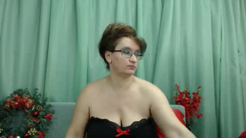 Snapshot of ladymagickiss chatting on January 5, 2025, 8:11 am Nicole.... online show from January 5, 2025, 8:11 am