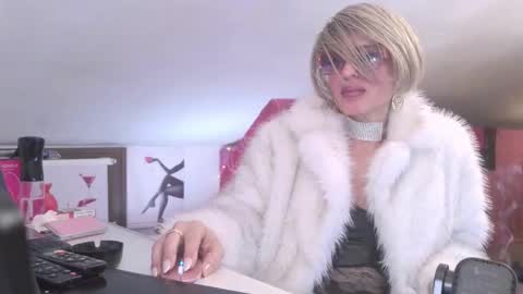 Oxana online show from February 15, 2026, 12:18 am