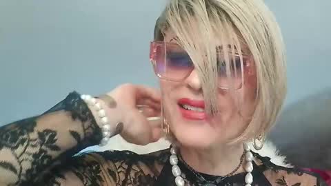 Oxana online show from March 15, 2026, 1:55 am