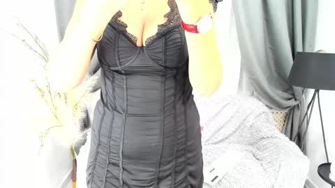 Snapshot of ladysexyx chatting on November 7, 2025, 4:29 pm ladysexyx online show from November 7, 2025, 4:29 pm