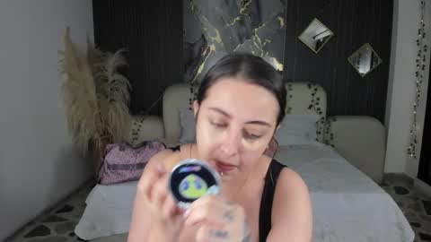 Snapshot of ladysweetts chatting on January 13, 2026, 3:23 am Lady online show from January 13, 2026, 3:23 am