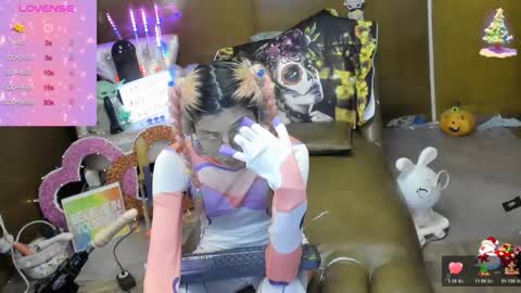 Skinnygirl online show from October 28, 2025, 1:42 am