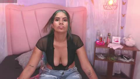 Snapshot of lahiacurvy chatting on March 16, 2026, 11:20 pm Lahia online show from March 16, 2026, 11:20 pm