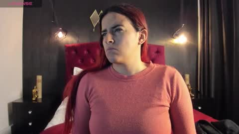 Laia  online show from October 26, 2025, 11:49 am