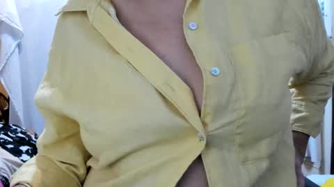 Snapshot of lailasensu chatting on December 1, 2025, 1:16 pm LAILA online show from December 1, 2025, 1:16 pm