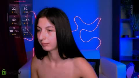 Snapshot of laisy_flay chatting on April 19, 2026, 8:11 pm laisy online show from April 19, 2026, 8:11 pm