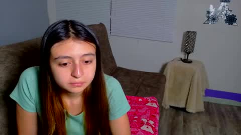 Snapshot of lala_fluffy chatting on May 28, 2026, 7:55 pm lala_fluffy online show from May 28, 2026, 7:55 pm