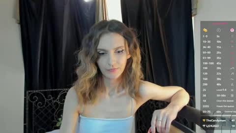 Snapshot of lalajecks chatting on May 10, 2026, 9:58 am Julia online show from May 10, 2026, 9:58 am