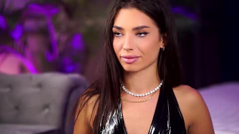 Lala online show from September 15, 2025, 7:14 pm