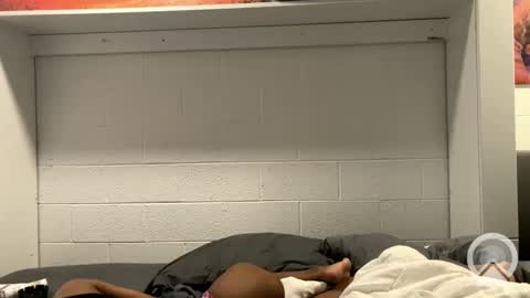 lalunevelvet online show from February 28, 2025, 6:10 am